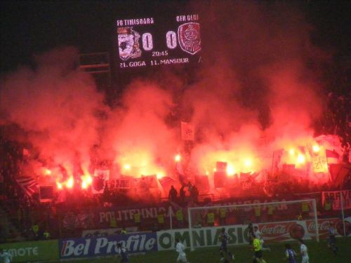 Cea mai frumoasa galerie de fotbal din ROMANIA Cea mai frumoasa galerie de fotbal din ROMANIA